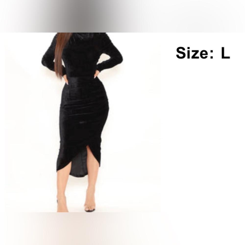 Fashion Nova Black Velvet Long Sleeve Dress